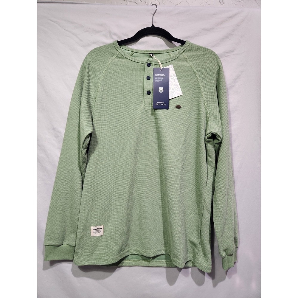 NWT Aiopeson 3 Button Waffle Knit Henley Sage Green Long sleeve Shirt Medium‎